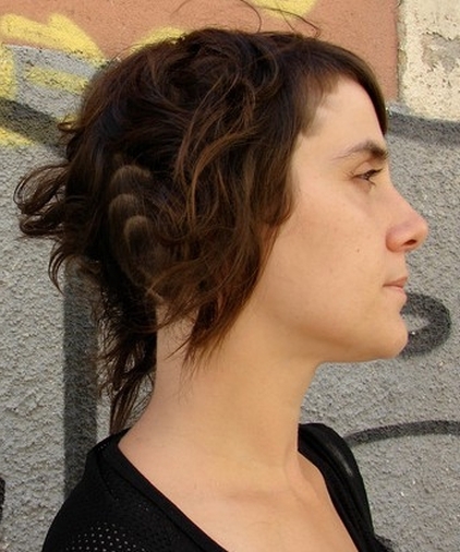asymetryczne fryzury krótkie uczesanie damskie zdjęcie numer 129A